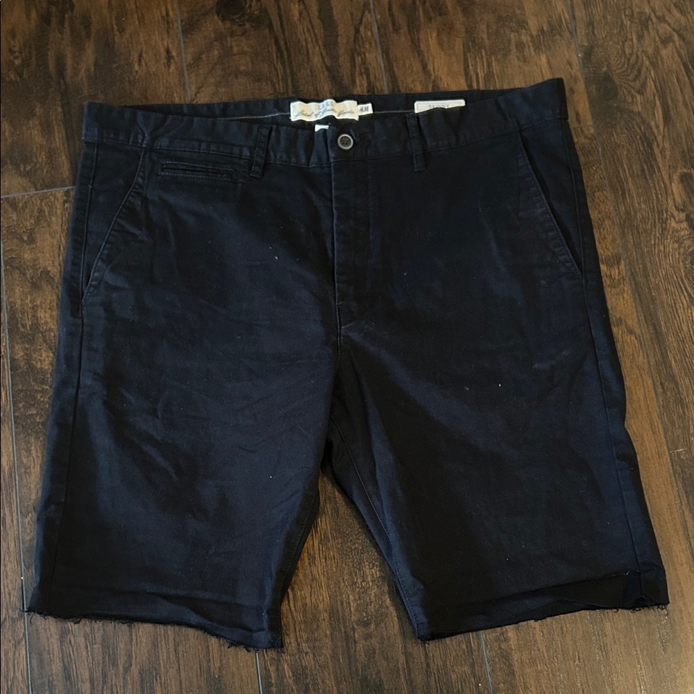 H&M Men's Black Chino Shorts